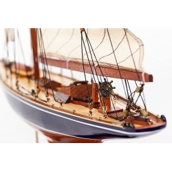 Maquette Endeavour Class J