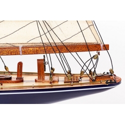 Maquette Endeavour Class J