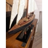 Maquette Endeavour 69 cm bleu